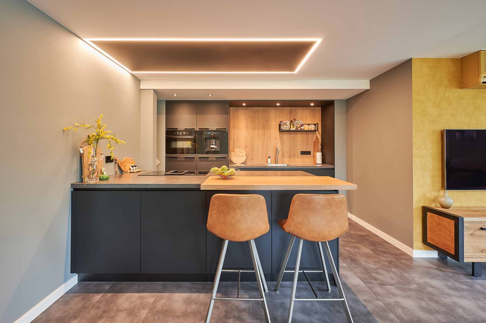 Lumen, Lux und Kelvin einfach erklärt Plameco Spanndecken